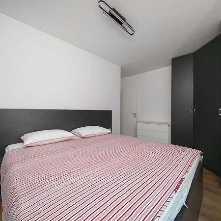 Olive Balcony Vodice-Srima Apartment Ngoại thất bức ảnh