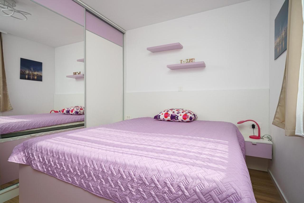 Olive Balcony Vodice-Srima Apartment Ngoại thất bức ảnh